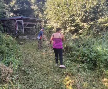 Rozvojový tím v akcii / Obnova a údržba obecných priestorov - foto